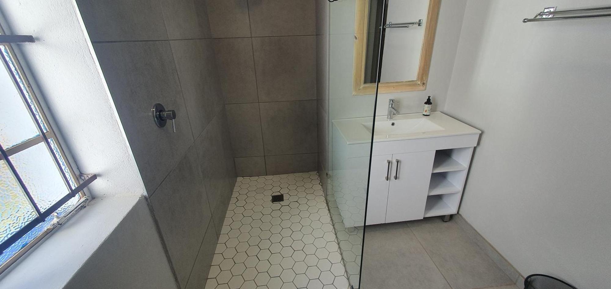 Villa Karoo Leeu Self Catering Oudtshoorn Esterno foto