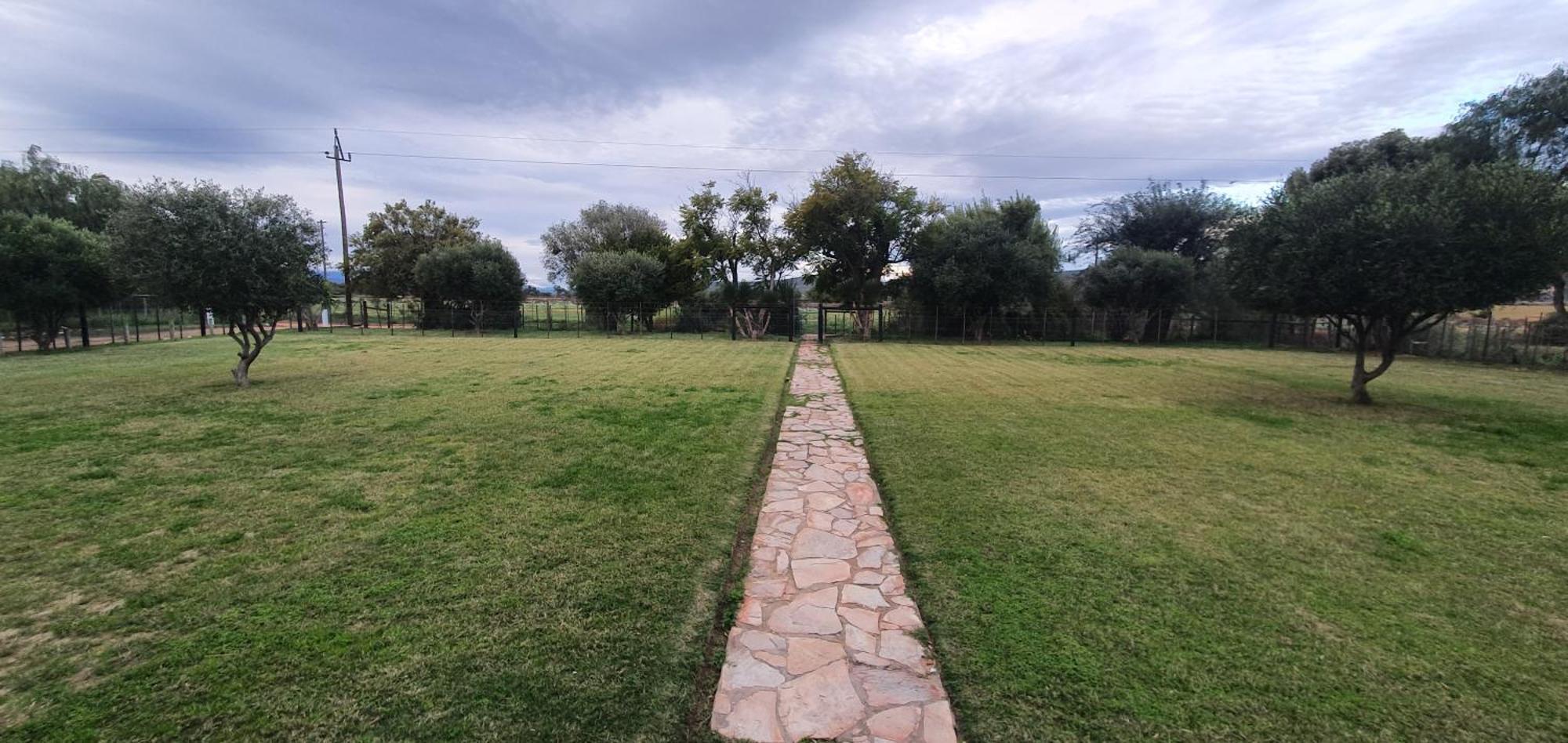 Villa Karoo Leeu Self Catering Oudtshoorn Esterno foto