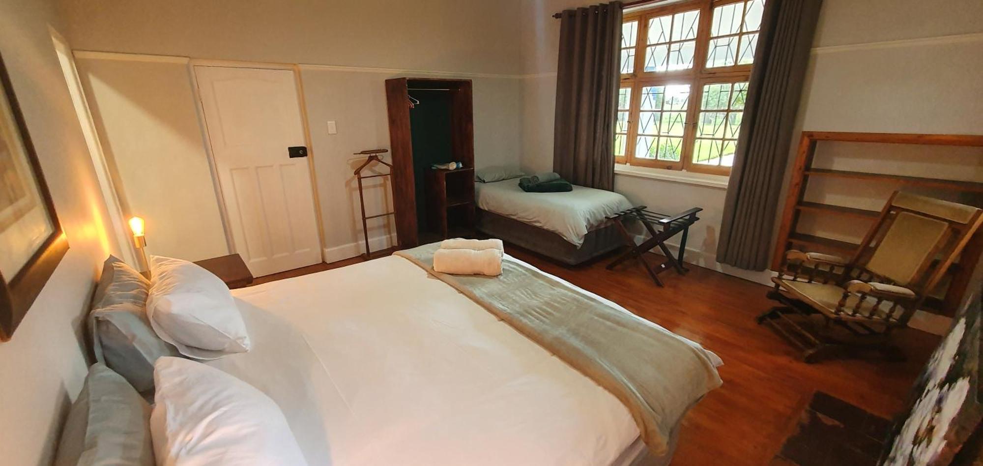 Villa Karoo Leeu Self Catering Oudtshoorn Esterno foto