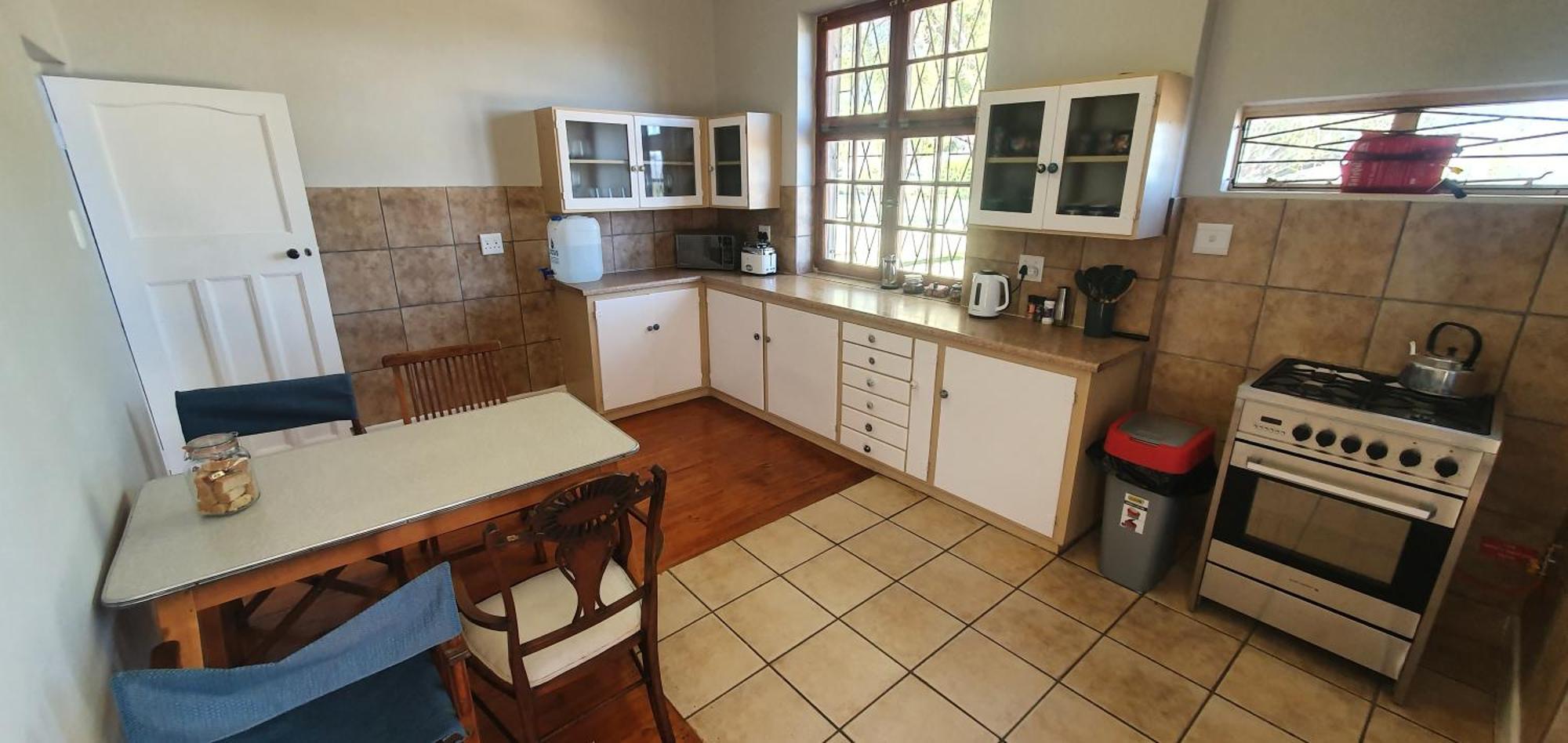 Villa Karoo Leeu Self Catering Oudtshoorn Esterno foto
