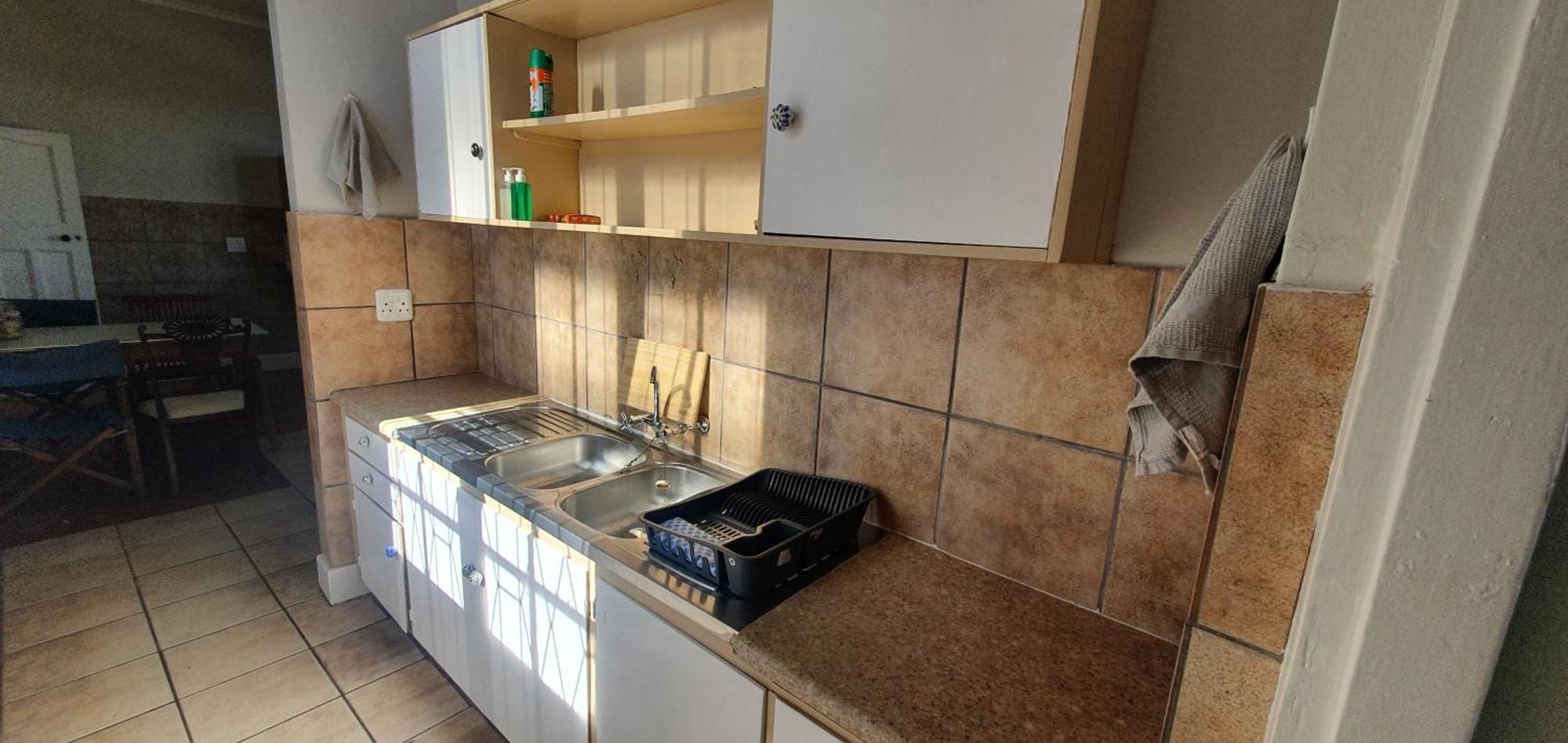 Villa Karoo Leeu Self Catering Oudtshoorn Esterno foto