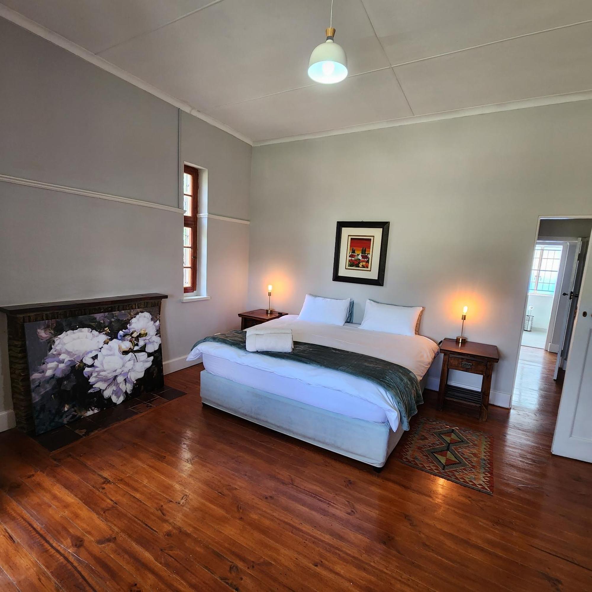 Villa Karoo Leeu Self Catering Oudtshoorn Esterno foto