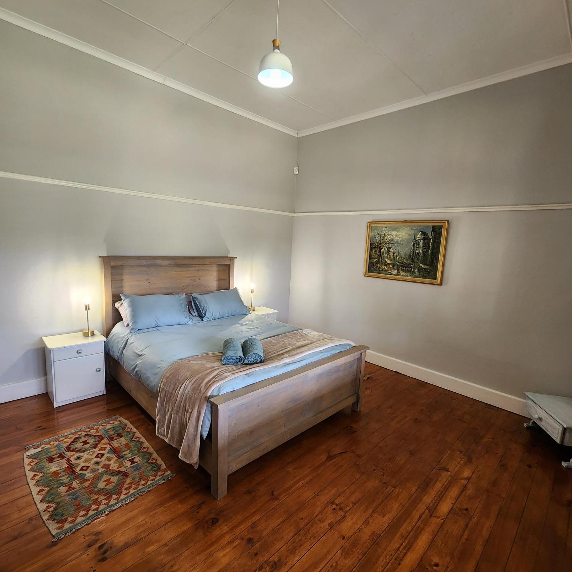 Villa Karoo Leeu Self Catering Oudtshoorn Esterno foto